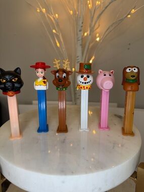 PEZ Set of 6 dispensers! ALL Like New condition